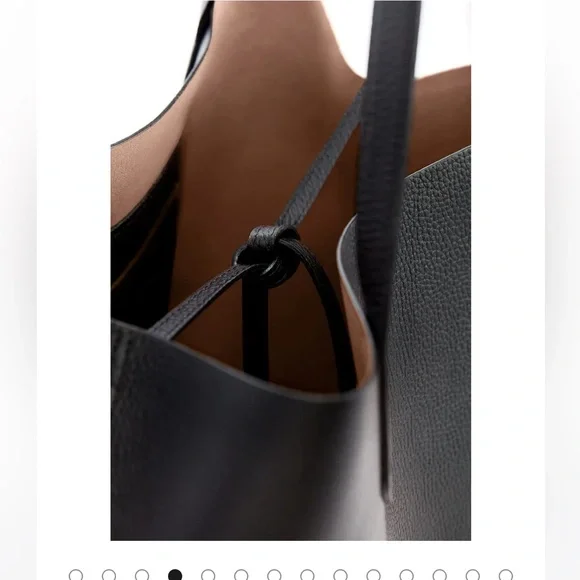 Cuyana Structured Black Leather Tote Bag - Like New! - Picture 3 of 16